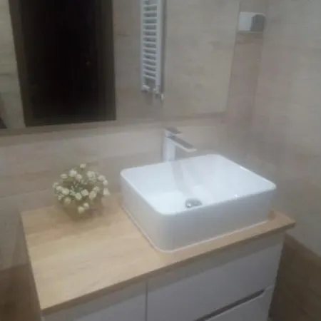 Goscinne Nad Morzem * 미엥지즈드로예